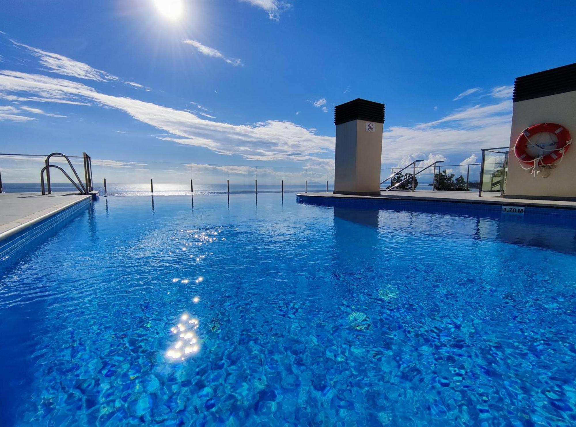 Апартаменты Luxury Duplex Infinity Pool Ehhouse Эстепона Экстерьер фото